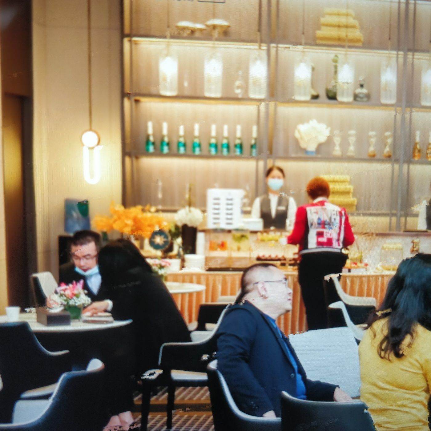 岗宏融湖盛景花园