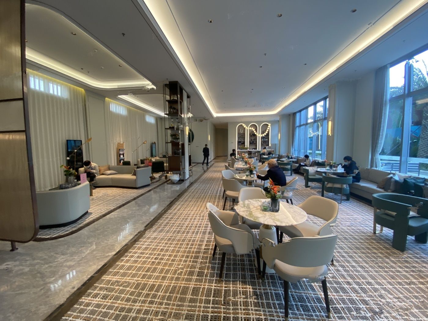 深圳前海华发冰雪世界华发新城