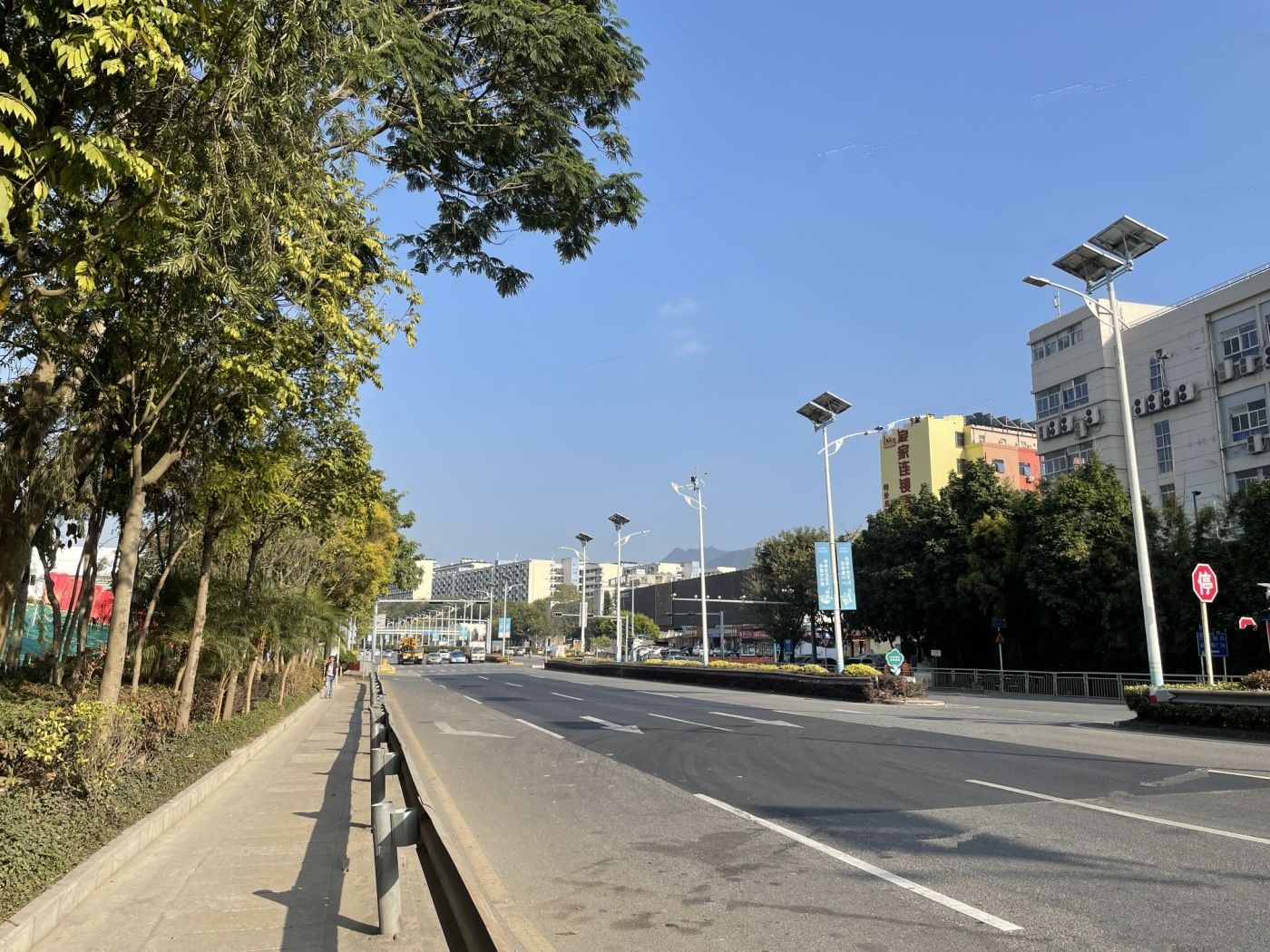 豪方东园