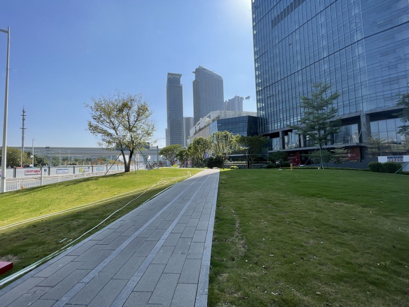 特区建发乐府广场