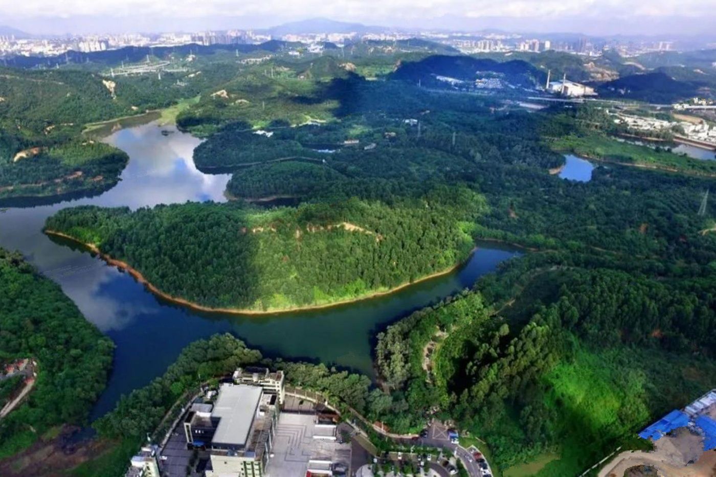 岗宏融湖盛景花园