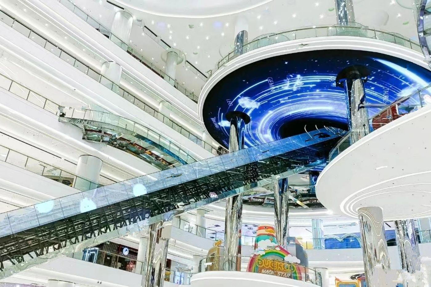 岗宏融湖盛景花园