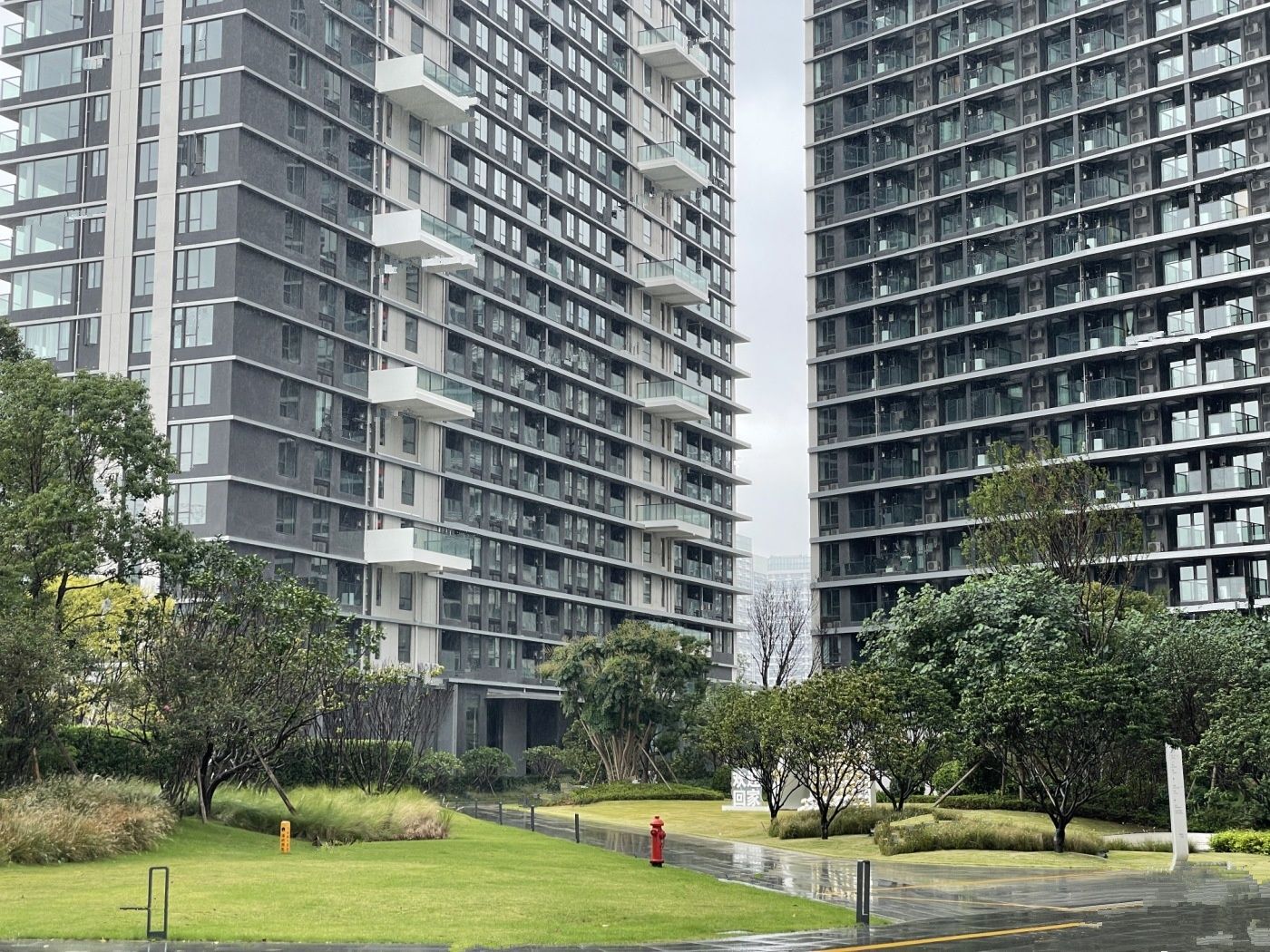 会展湾云岸广场