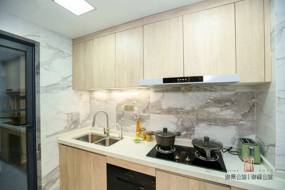 宝昌利御景御峰公馆